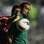 O atacante Barcos, do Palmeiras, tenta se livrar da marcação adversária na Arena Barueri. Foto: Gazeta Press