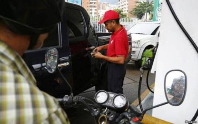 Até Nicolás Maduro admitiu que o contrabando de alimentos e gasolina é mais lucrativo 'que vender cocaína'