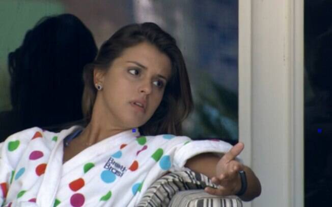 Valter e Angela criticam Marcelo