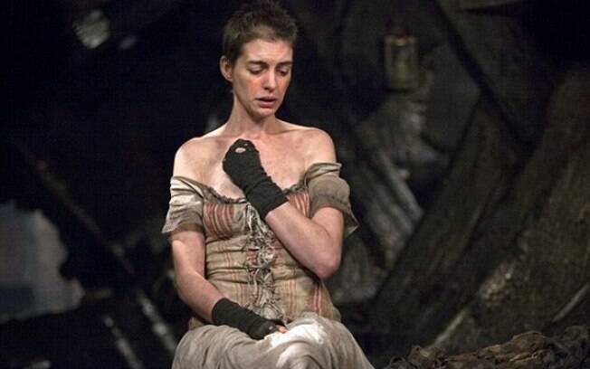 Anne Hathaway — Fantine, ‘Os Miseráveis’ (2012)