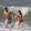Daniele Suzuki curte dia de praia com o marido e o filho, Kauai. Foto: AgNews