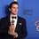 Matt Bomer com o prêmio de melhor ator coadjuvante de televisão por 'The Normal Heart'. Foto: AP