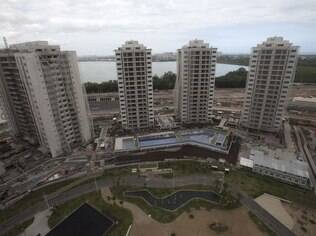 Os prédios que abrigarão a Vila Olímpica no Rio e, depois, serão comercializados.