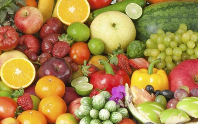 Frutas dão muita energia ao corpo, mas as cascas, que têm digestão demorada, devem ser evitadas