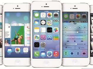 iOS 7, sistema para dispositivos móveis da Apple, traz Siri com Bing como seu mecanismo de busca padrão