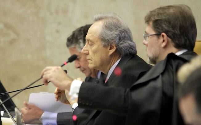 O ministro Ricardo Lewandowski e o ministro Dias Toffoli na sessão desta quarta-feira (21)