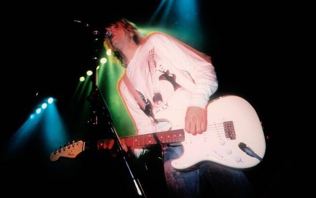 Kurt Cobain em show da turnê "Nevermind", Londres, 1991