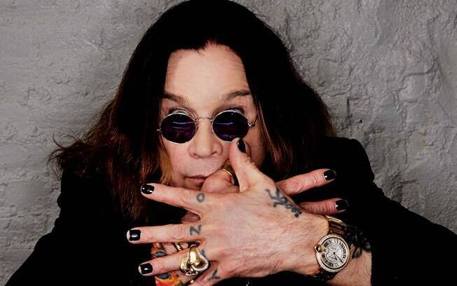 Em décadas de abuso de álcool e de drogas, Ozzy Osbourne já passou por clínicas como Betty Ford,  Promises, Hazelden, entre outras