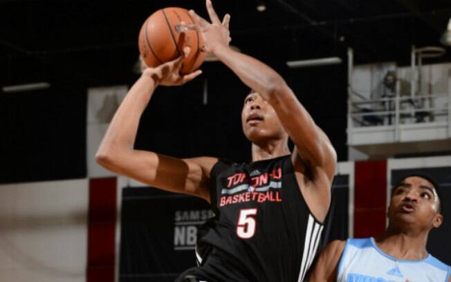 Bruno Caboclo: o jovem vai priorizar a pré-temporada da NBA. Foto: Getty Images