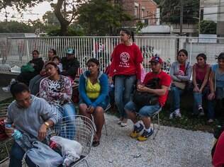 Integrantes do MTST querem que terrenos sejam destinados à moradia popular
