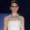 Maxi colar compõe o look do tomara que caia clássico de Jesus Peirò. Foto: Divulgação/Barcelona Bridal Week