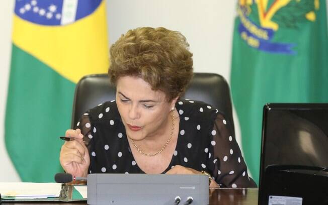 Presidente não compareceu à festa de comemoração aos 36 anos de seu partido, o PT
