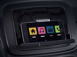 Fiat Live On, transforma o celular numa central multimídia