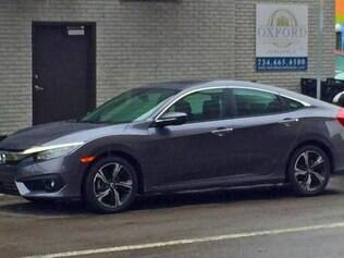 Flagra revela mudanças em novo Civic 