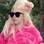 Lady Gaga com seu casaco pink. Foto: SplashNews