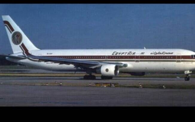 Voo 990, EgyptAir, caiu em 1999