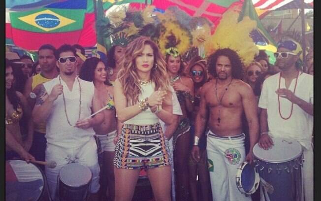 Em Miami, Jennifer Lopez grava clipe de música da Copa