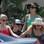 Vanessa Paradis em 2010 com os filhos, Lily-Rose e Jack, e a mãe, Corinne. Foto: Grosby Group
