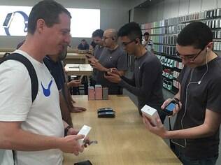 Primeiro iPhone 6S é vendido no Brasil