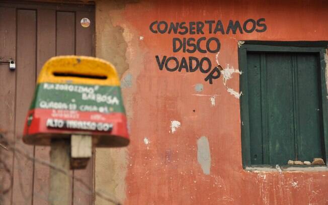 Fachada bem-humorada de uma das casas da cidade