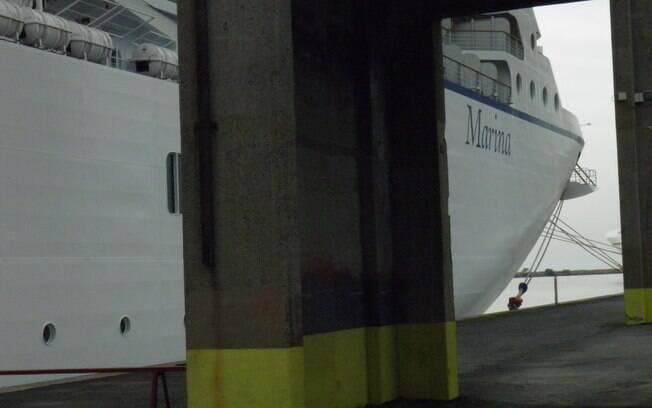 Marina ancorado no porto de Buenos Aires, ponto final da minha viagem