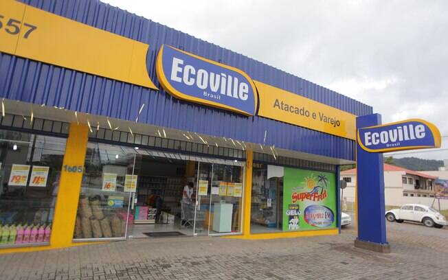 Para expandir o negócio, empreendedores inauguraram lojas física para revendedores e consumidores da Ecoville