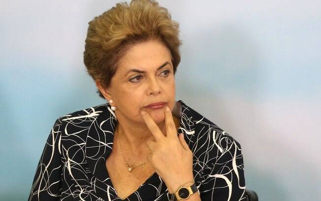 Presidente Dilma Rousseff, que voltou a afirmar nesta sexta-feira (6) que não irá renunciar