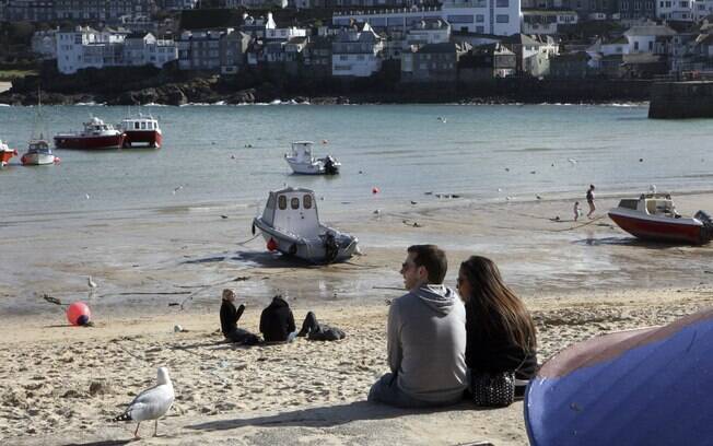 Praia de St. Ives, na costa oeste da Cornualha