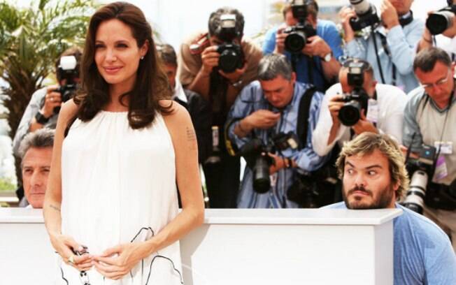 Jack Black e Dustin Hoffman fizeram um papagaio de pirata para lá de engraçado com Angelina Jolie