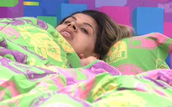 Vanessa alfineta Marcelo