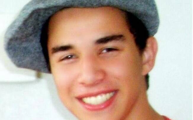 Natural de Santa Maria, José Manuel da Cruz cursava Zootecnia na UFSM. Adorava cavalos e era fã de música sertaneja de raiz. Sua irmã, Mirella Cruz, também morreu na tragédia