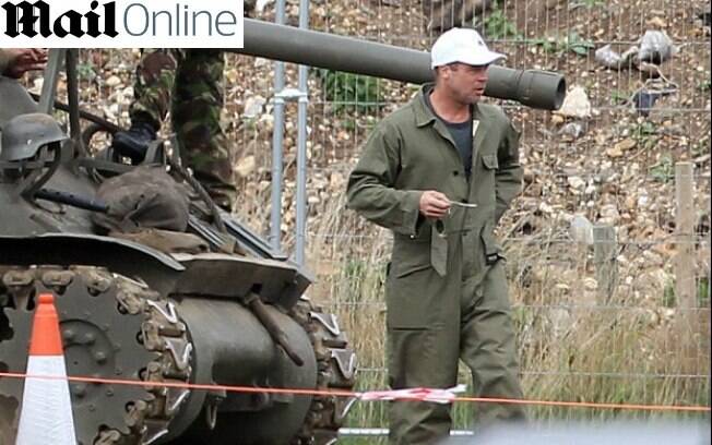 Para o novo projeto, Brad Pitt até aprendeu a pilotar tanque de guerra
