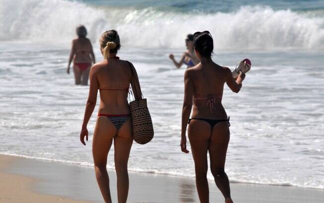 Calor dominou praias do Rio de Janeiro nessa sexta-feira (16)