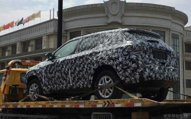 O novo Jeep Compass será o terceiro modelo a ser produzido na fábrica em Goiana (PE).