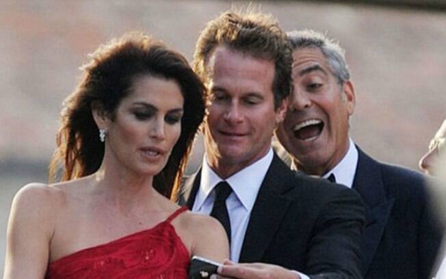 George Clooney também teve o seu momento photobomb