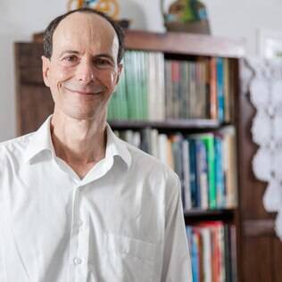 O terapeuta Luiz Alberto Hanns fala sobre os desafios da vida a dois