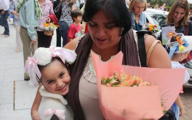 Maria Helena com a vovó Junia