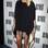 A cantora Ke$ha escolheu vestido preto com barra metalizada. Chique e, ao mesmo tempo, despojado e moderno. Vale para situações que não exigem muita formalidade. Foto: Getty Images