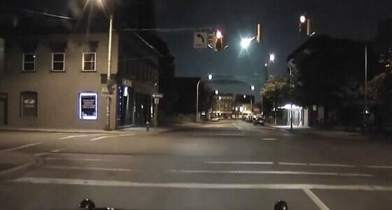 Câmera registra bola de fogo no céu dos EUA