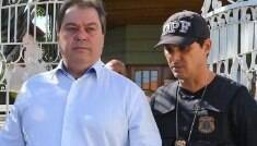 Preso na Lava Jato, ex-senador Gim Argello negocia delação