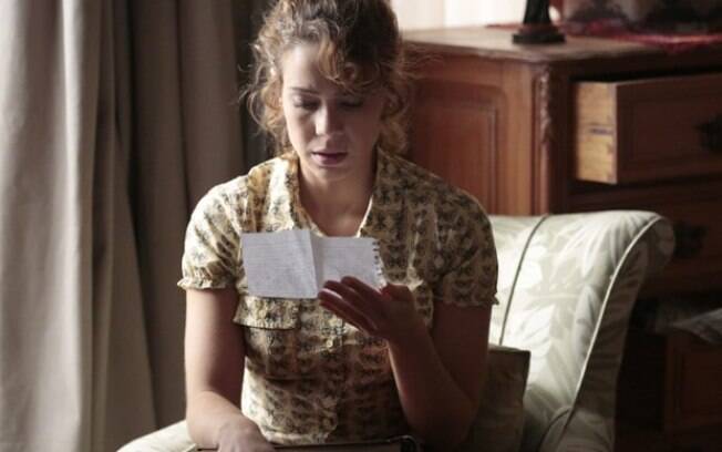 Cristina lê carta que teria sido deixada por sua mãe antes de morrer