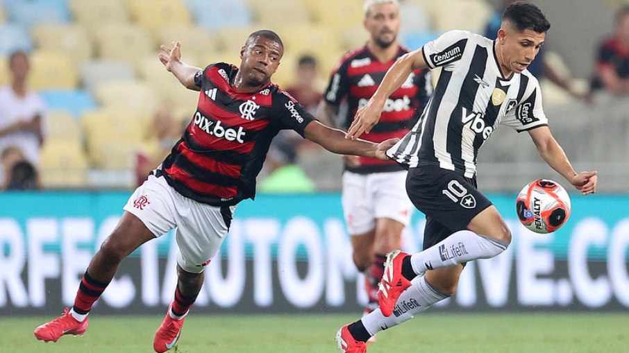 Flamengo Vence O Botafogo Que Se Complica No Campeonato Carioca