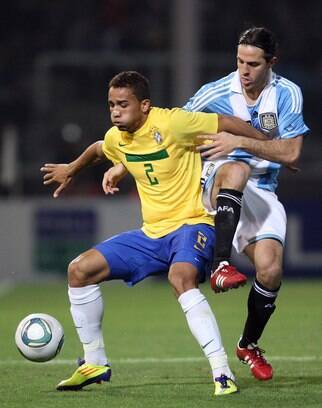 Aqui Acontece - Brasil e Argentina empatam sem gols em jogo muito