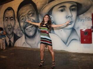 Sabrina Sato na quadra da Vila Isabel no Rio de Janeiro
