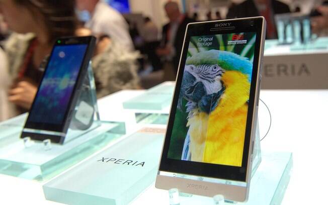 Xperia S, da Sony, é um dos smartphones que receberão atualização para Android 4.0
