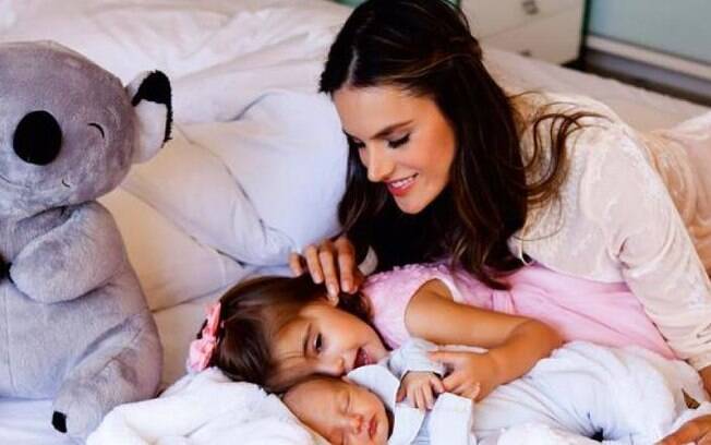 Alessandra Ambrosio com Noah e Anja