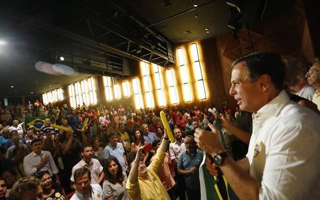 O empresário João Doria discursa para filiados em evento realizado na Fecomercio, no sábado (20)