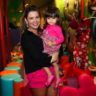 Fernanda Souza com a sobrinha Isabelle