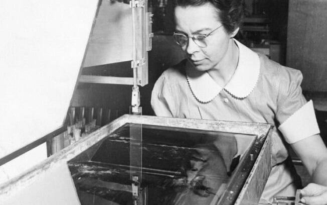 As pesquisas de Katharine Blodgett (foto) e Irving Langmuir criaram uma nova disciplina científica ao experimentarem com películas orgânicas