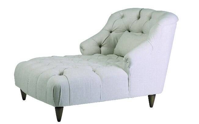 Chaise “Alure” é vendida na loja Sierra do D&D Shopping de R$ 9.895 por R$ 3.770